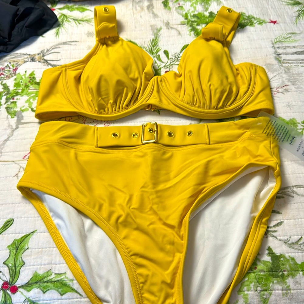 Swim suit